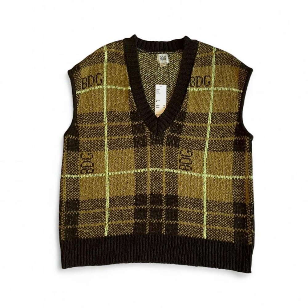 NWT Urban Outfitters BDG Tartan Plaid V-Neck Knit Sweater Vest